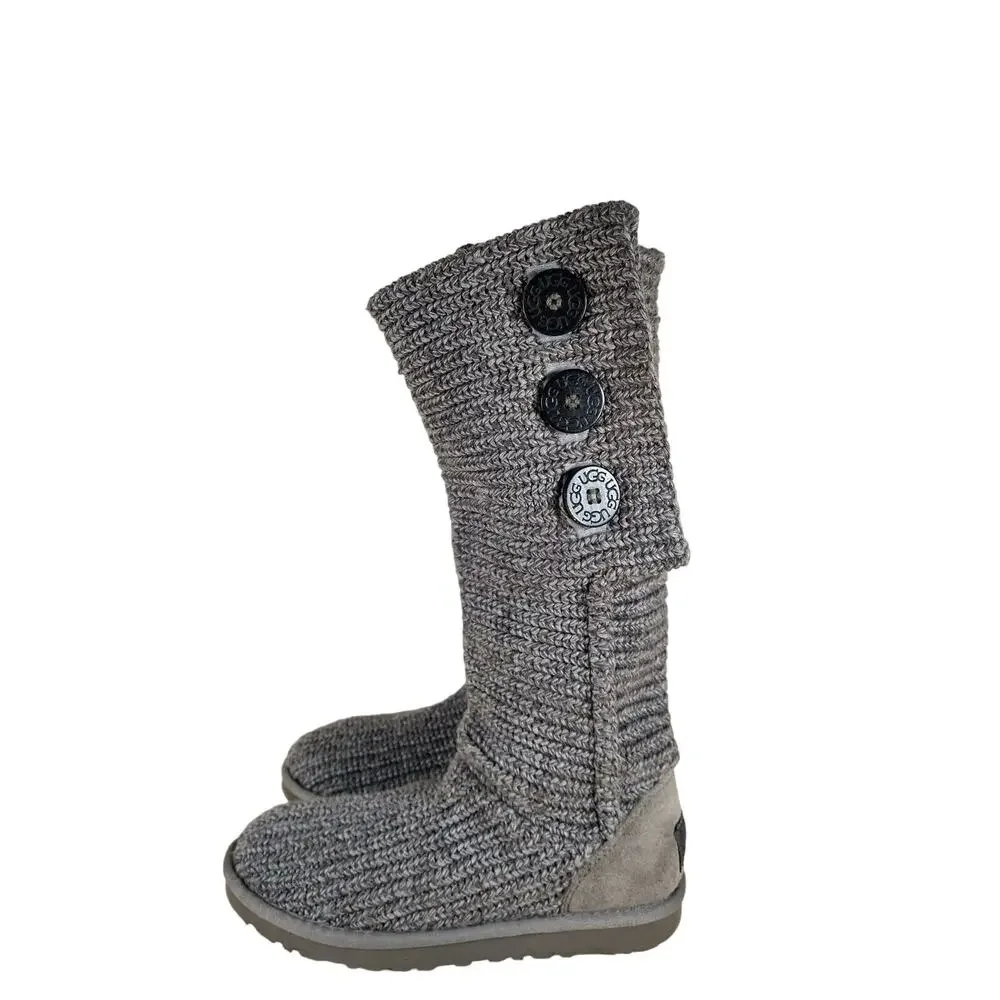 UGG Australia - Classic Cardy - Boots - Gray - Women's - 6 - S/N 5819